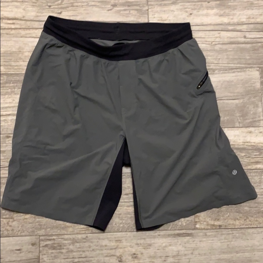 lululemon Mens Athletic Gym Shorts Large